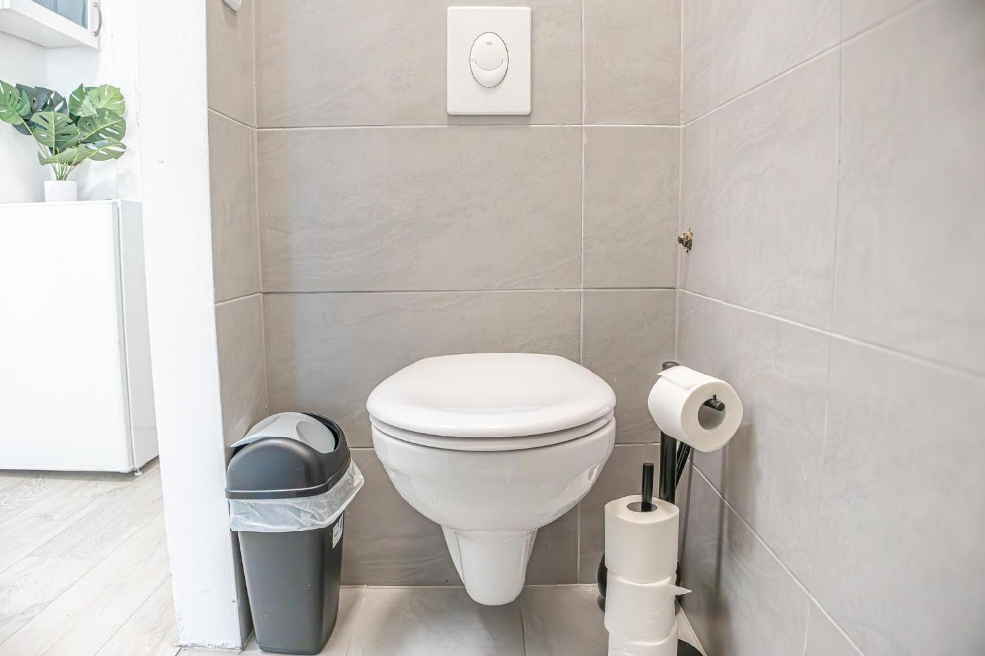 Trendy Studio Free Coffee - Wiener Stadthalle Εξωτερικό φωτογραφία